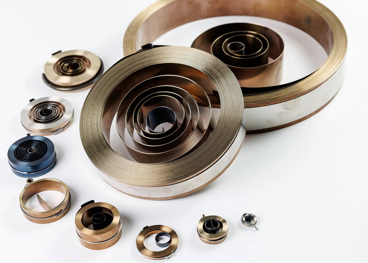 ぜんまいばねとは